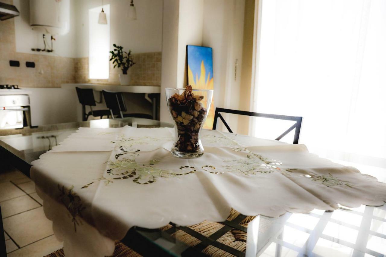 Spicchi Di Sole Panzió Nápoly Kültér fotó